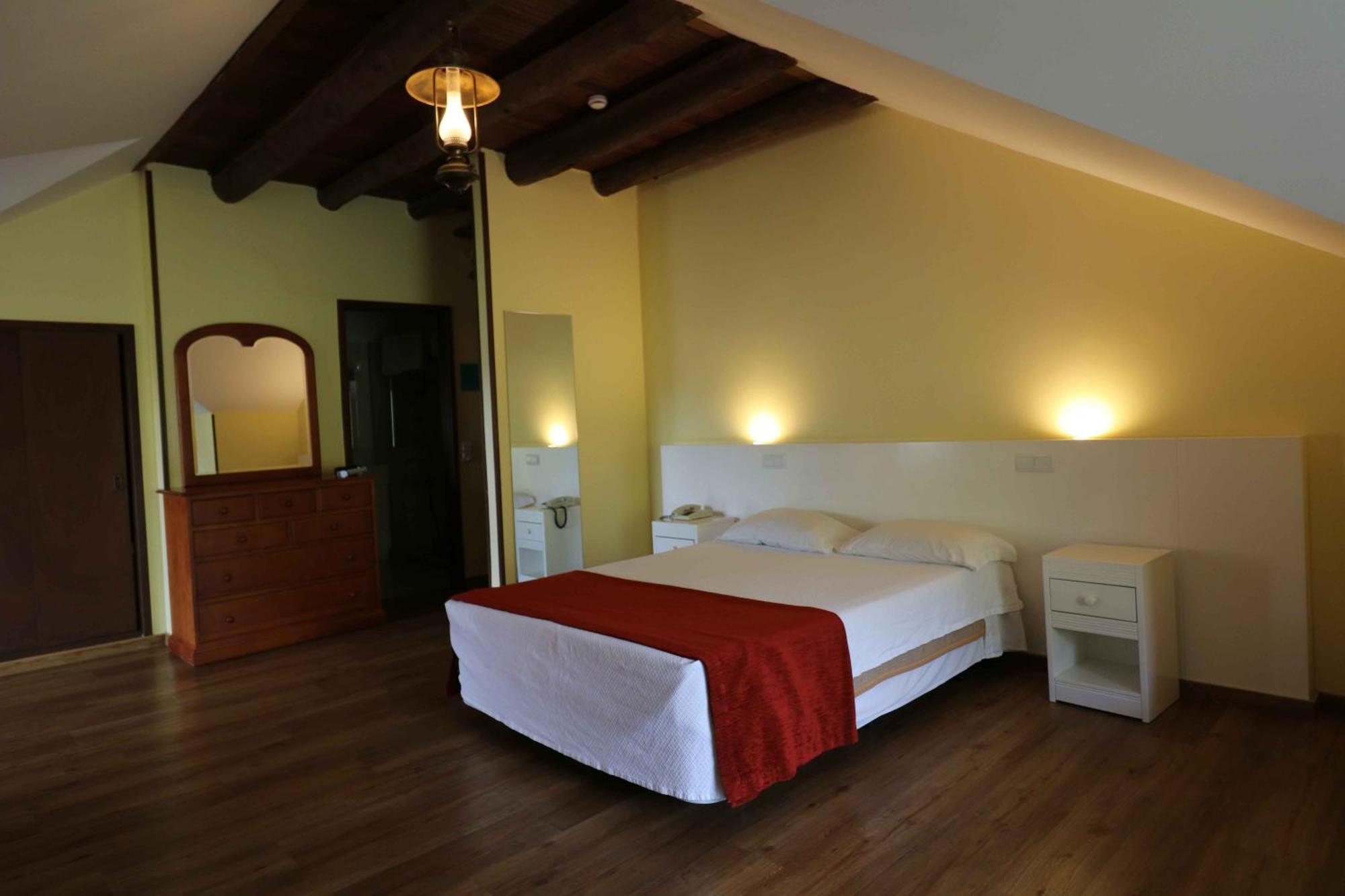Valley View Hotel Encumeada Senhora do Rosário Extérieur photo