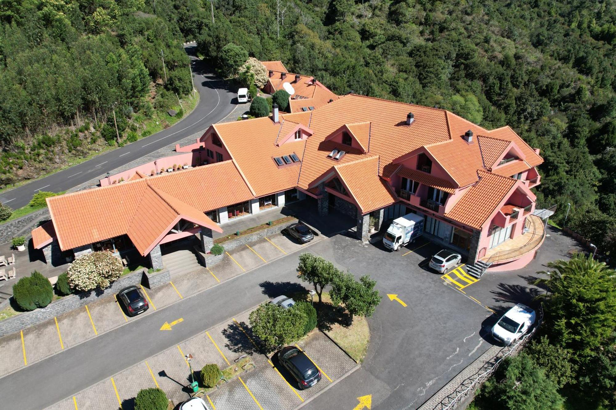 Valley View Hotel Encumeada Senhora do Rosário Extérieur photo
